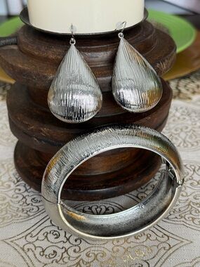 Silver Textured Hinge Bangke Bracelet and  3 PR Earrings Set
